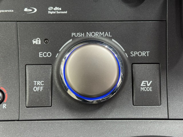 レクサス CT200h Fスポーツ