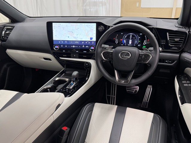レクサス NX350h Fスポーツ