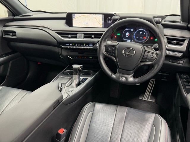 レクサス UX250h Fスポーツ