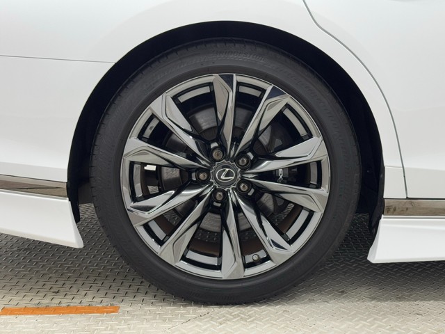 レクサス LS500 F SPORT