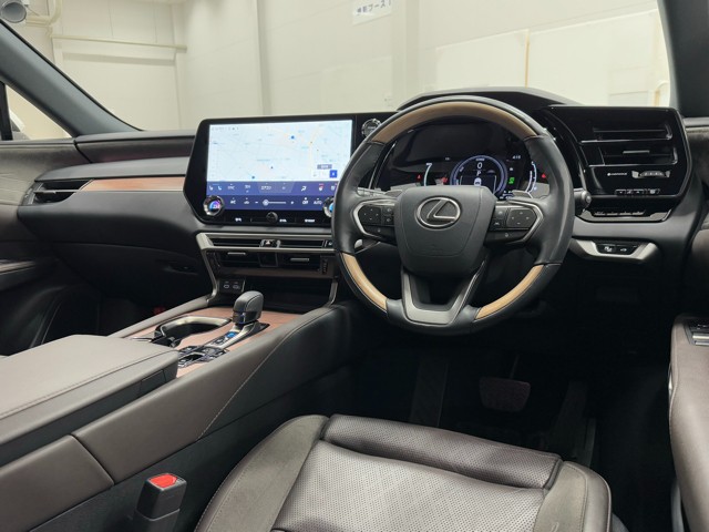 レクサス RX450h+ バージョンL
