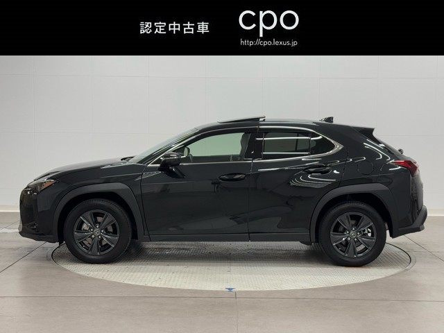 レクサス UX250h バージョンC