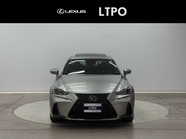 レクサス IS300h F SPORT