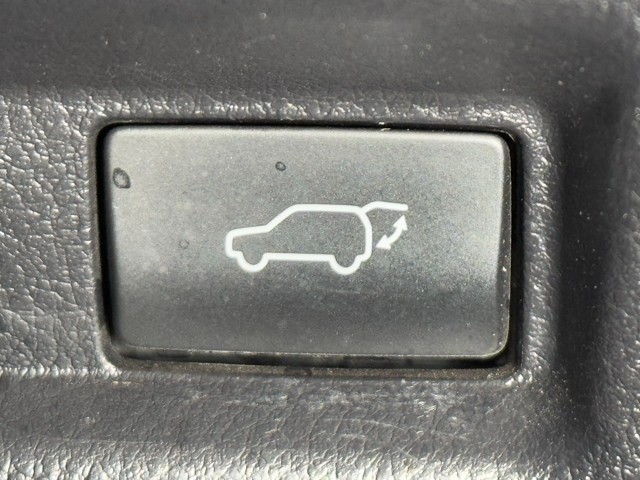 レクサス UX250h ElegantBlack