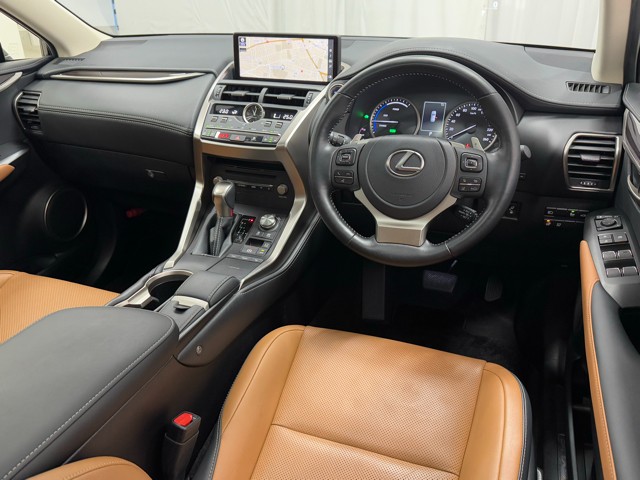 レクサス NX300h VersionL