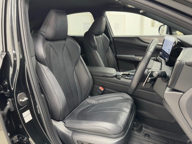 レクサス NX350h Fスポーツ