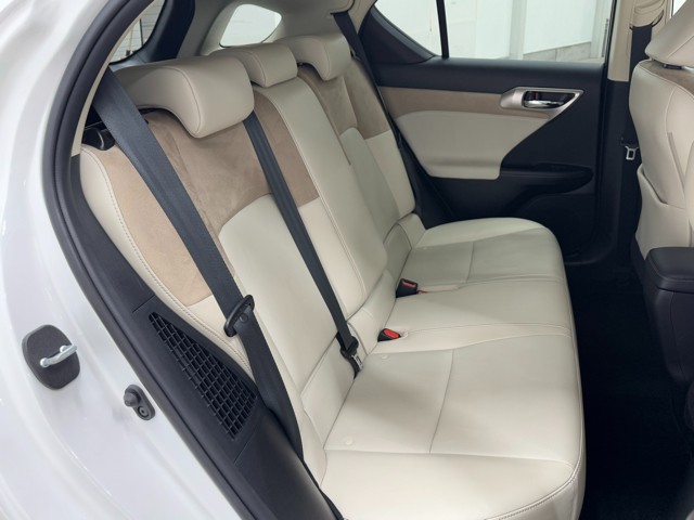 レクサス CT200h Ver-C