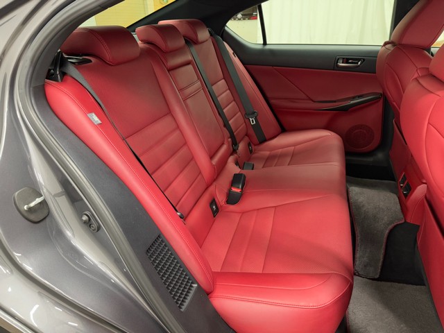 レクサス IS300h F SPORT