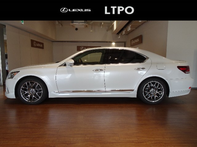レクサス LS460 VerC Iパッケージ