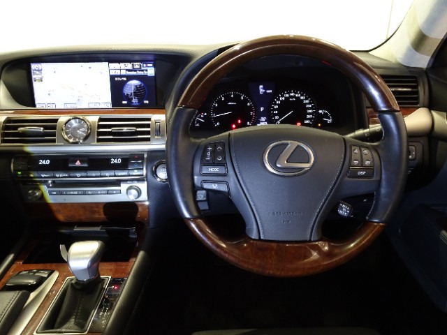 レクサス LS460 VerC Iパッケージ
