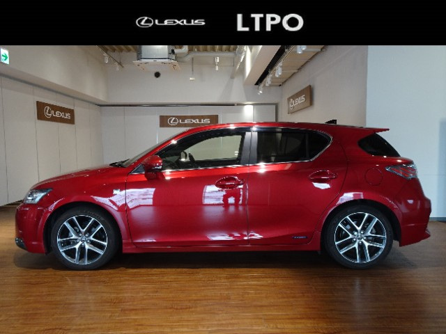 レクサス CT200h FSPORT