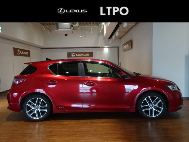 レクサス CT200h FSPORT