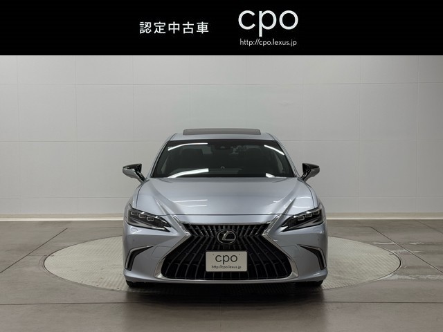 レクサス ES300h バージョンL