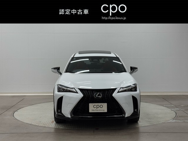 レクサス UX300h Fスポーツ