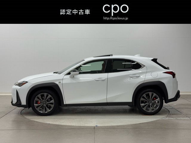 レクサス UX300h Fスポーツ
