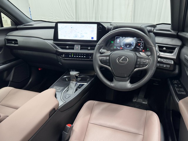 レクサス UX250h グレイスフル Exp