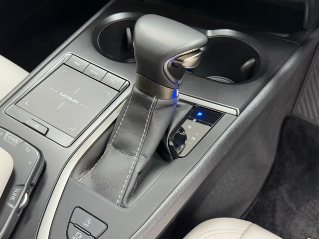 レクサス UX200 VER-C