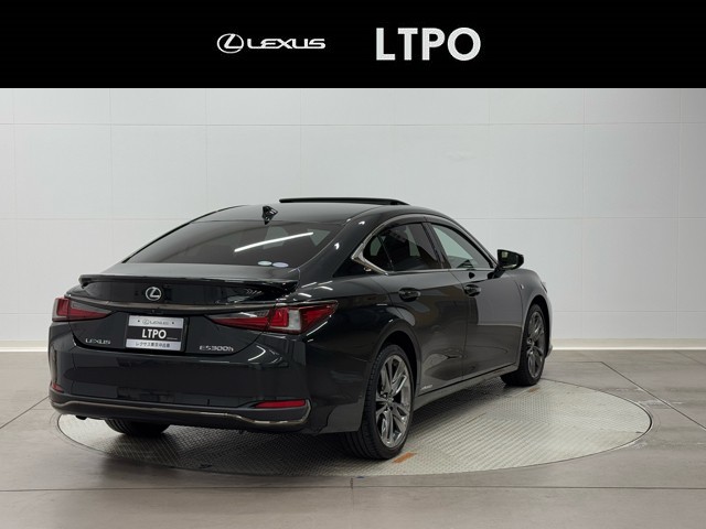 レクサス ES300h F SPORT