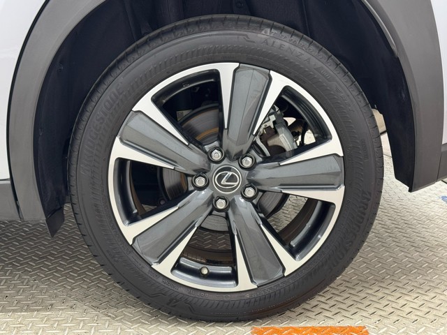 レクサス UX200 VER-L