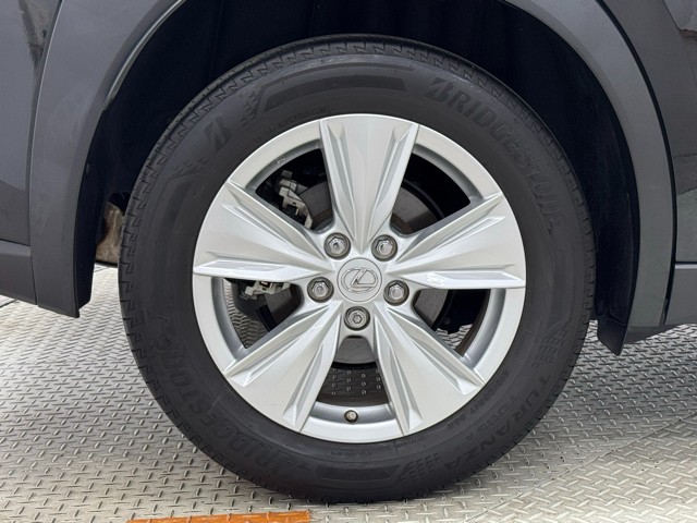 レクサス UX250h バージョンC