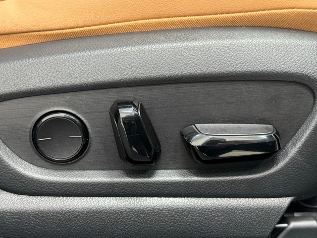 レクサス UX250h バージョンC