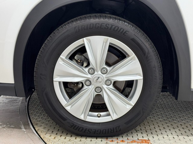 レクサス UX250h バージョンC