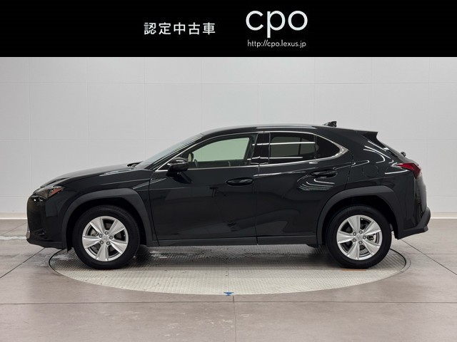 レクサス UX250h バージョンC
