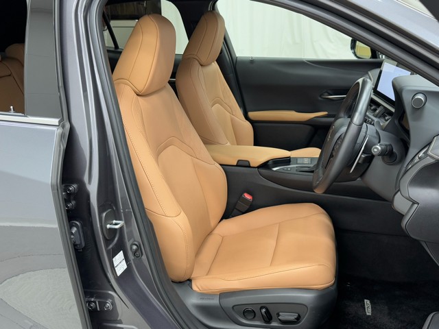 レクサス UX250h VersionC
