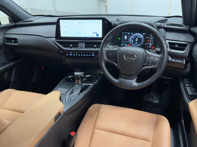 レクサス UX250h VersionC