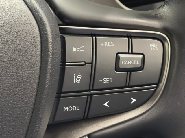 レクサス UX250h バージョンC