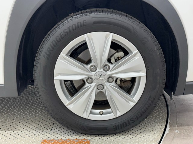 レクサス UX250h バージョンC