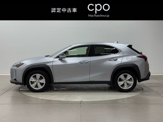 レクサス UX250h バージョンC