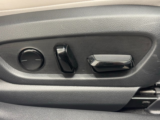 レクサス UX250h VER-C