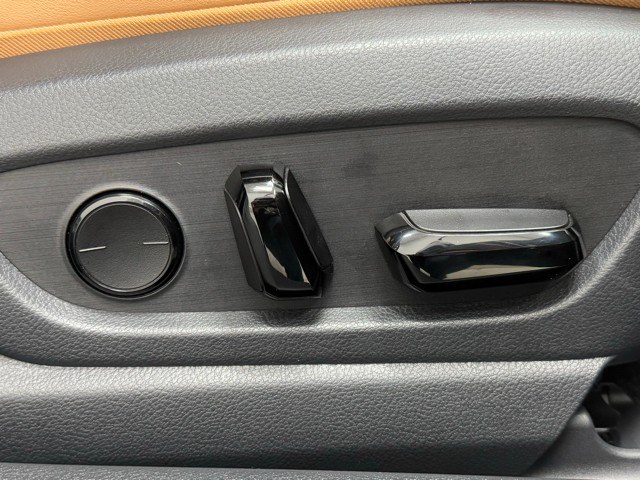 レクサス UX250h バージョンC