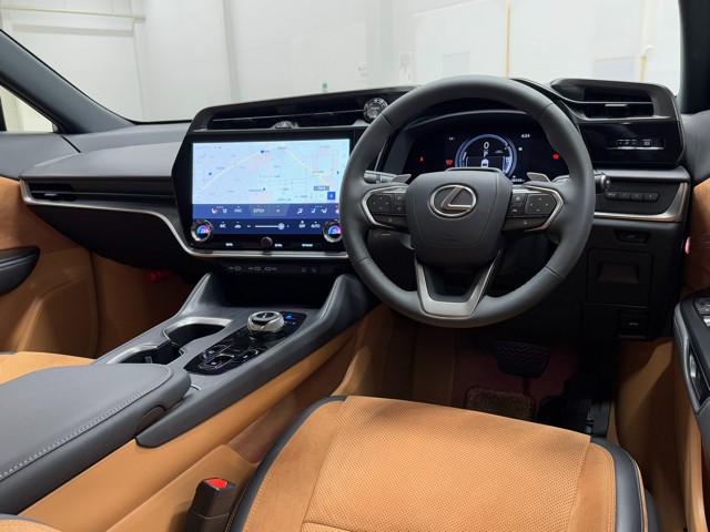 レクサス RZ450e バージョンL