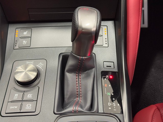 レクサス IS300h Fスポーツ