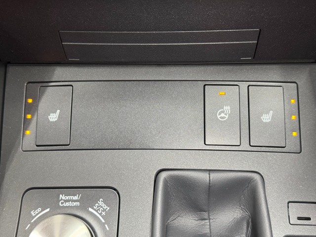 レクサス IS300h Fスポーツ