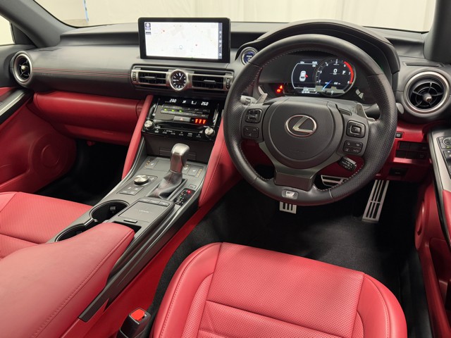 レクサス IS300h Fスポーツ