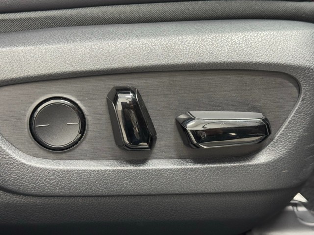 レクサス NX450h+ Fスポーツ