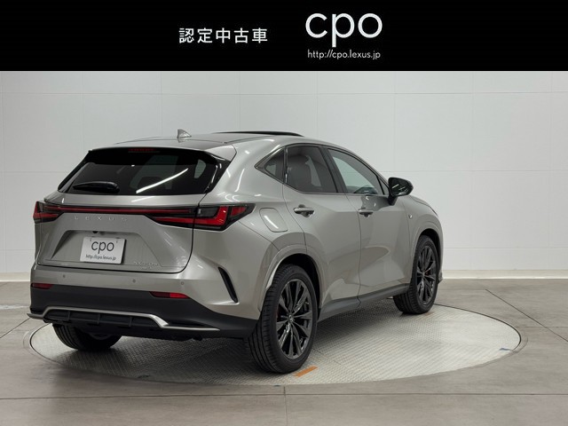 レクサス NX450h+ Fスポーツ