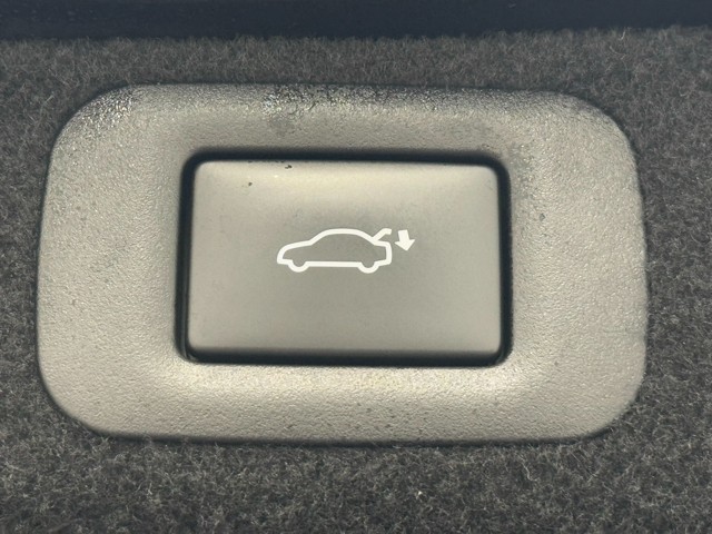 レクサス LS500h EXECUTIVE゛