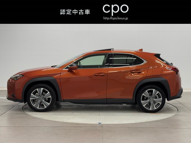 レクサス UX300e バージョンL