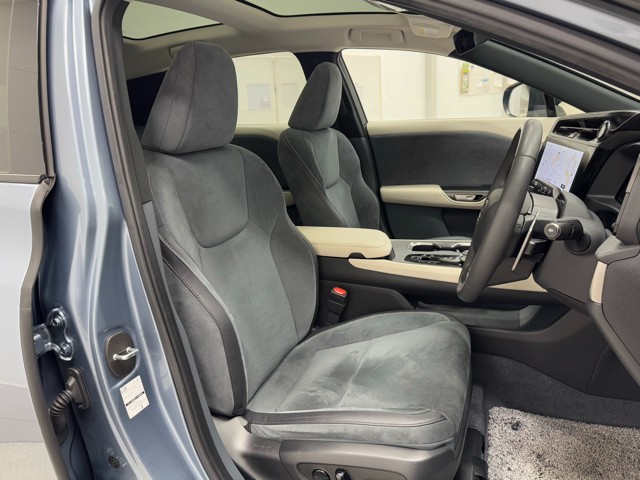 レクサス RZ450e バージョンL