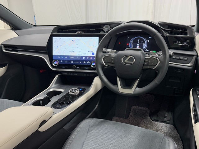 レクサス RZ450e バージョンL