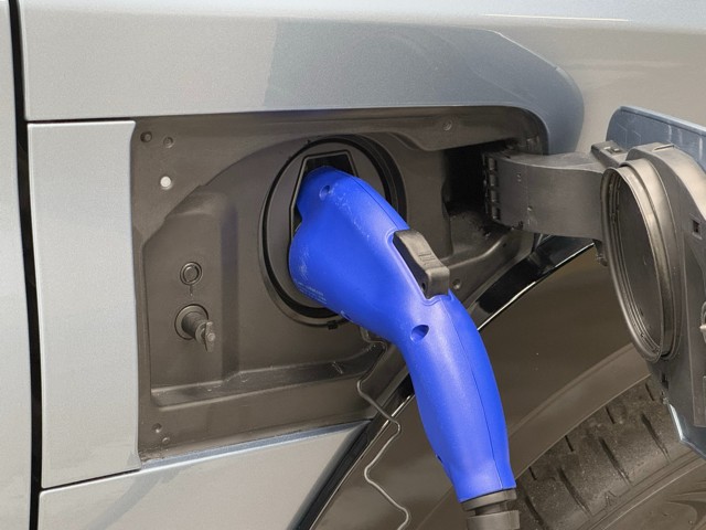 レクサス RZ450e バージョンL