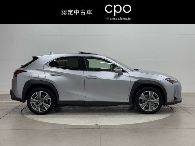 レクサス UX300e バージョンL