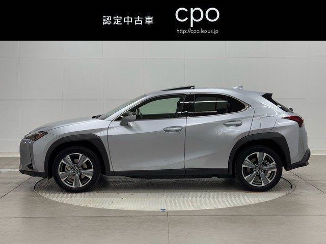 レクサス UX300e バージョンL