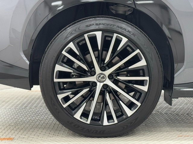 レクサス RZ450e バージョンL