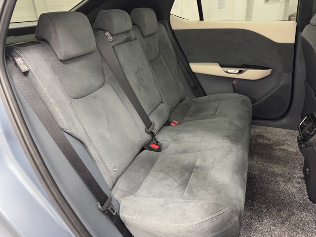 レクサス RZ450e バージョンL