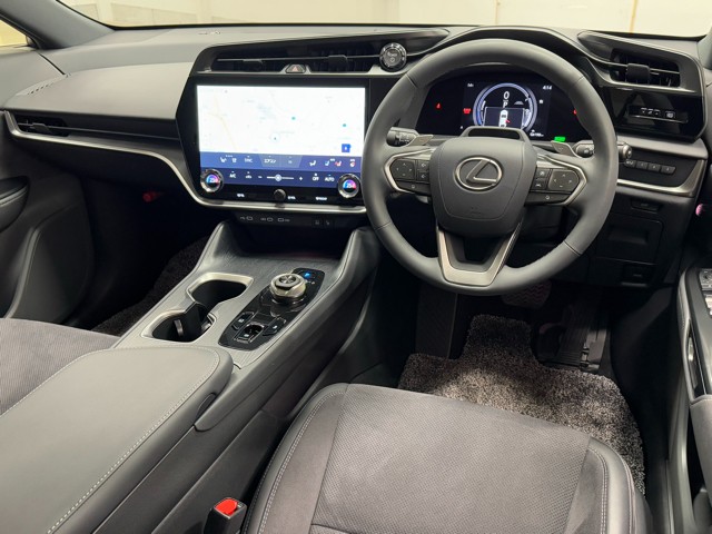 レクサス RZ450e バージョンL